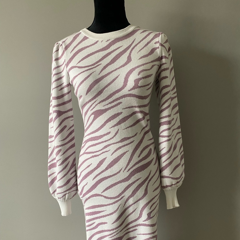 Lulu’s Sweater Dress Sz XS